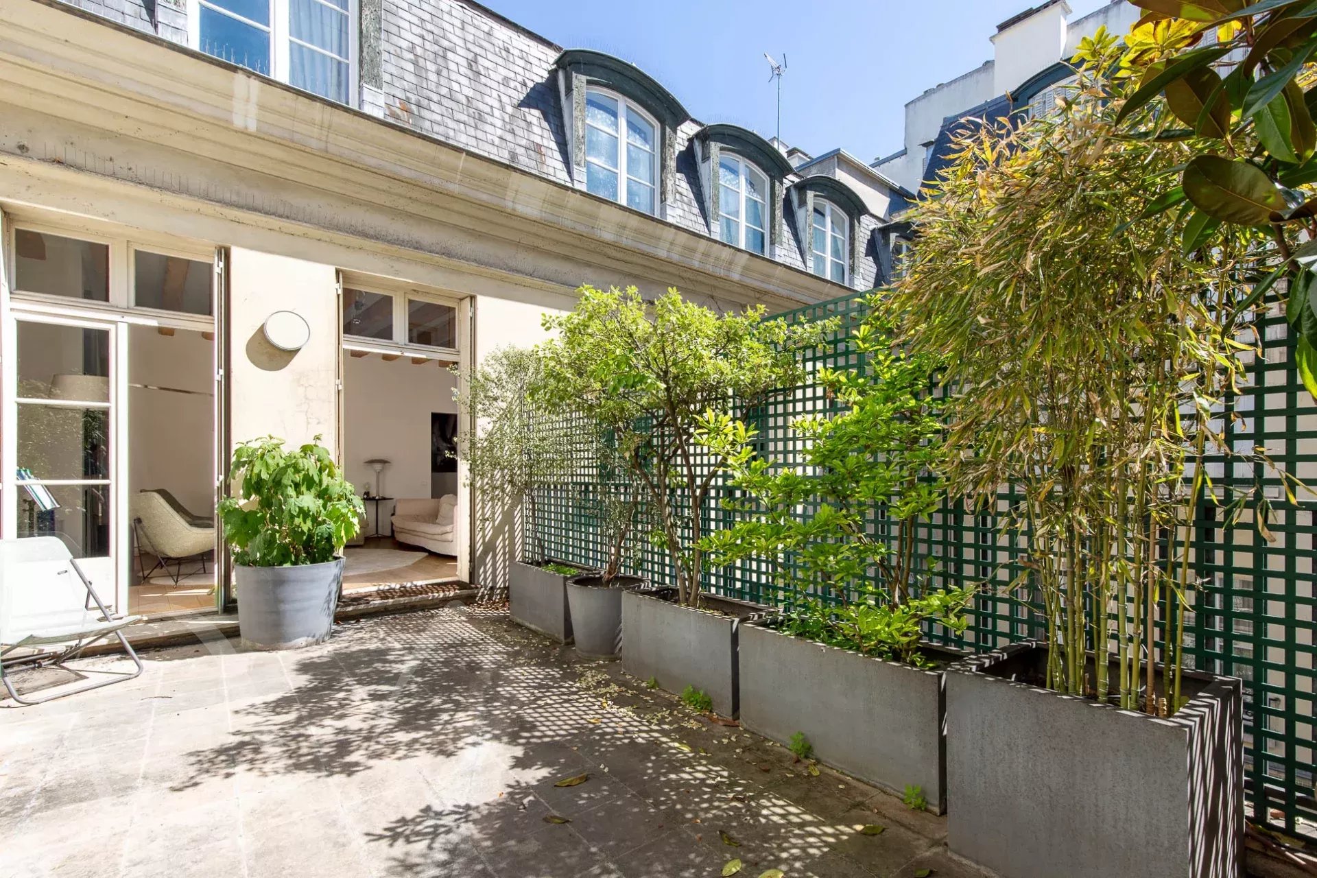 PARIS VI Rue Visconti – Rue Bonaparte