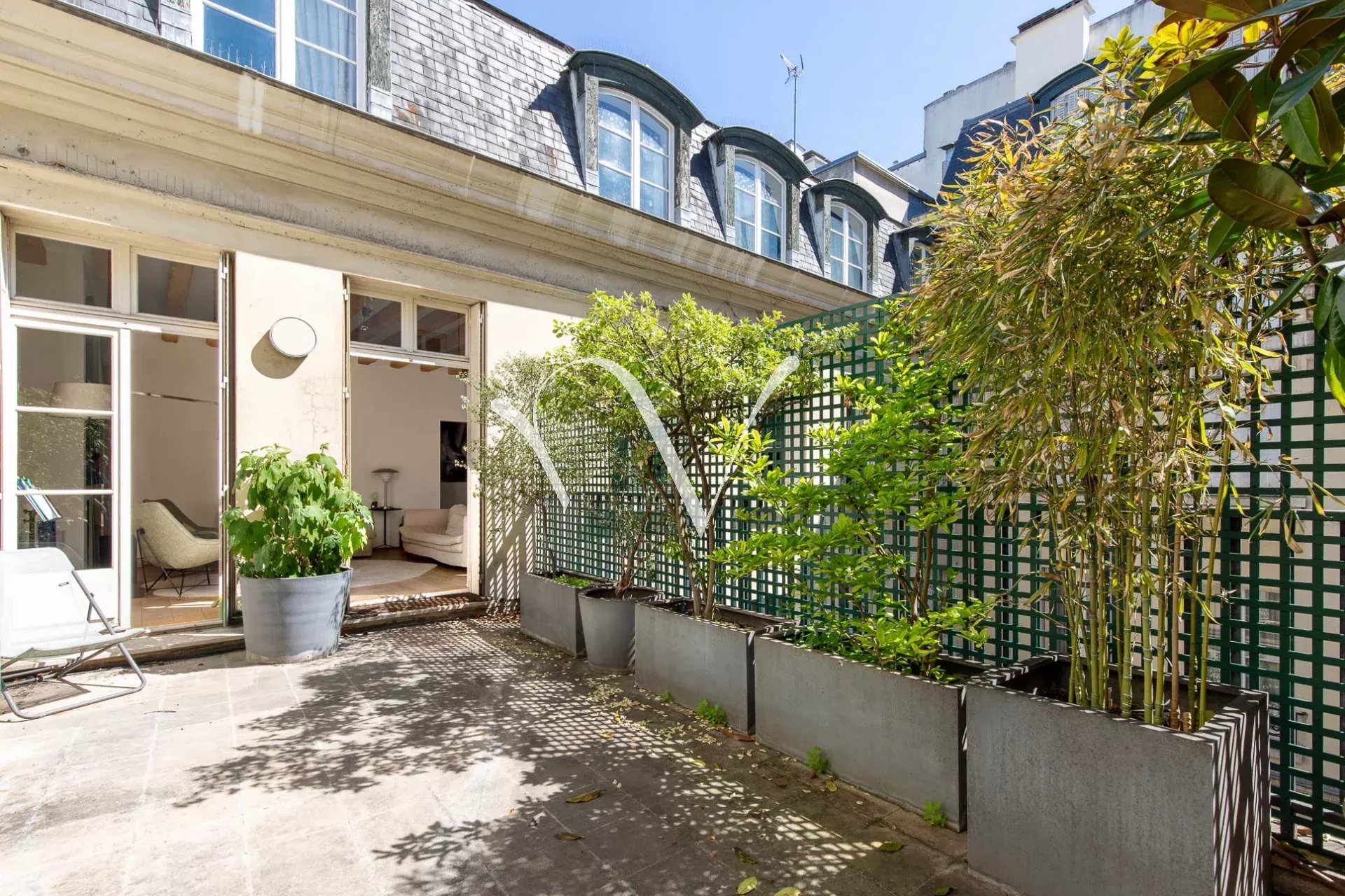 PARIS VI Rue Visconti – Rue Bonaparte