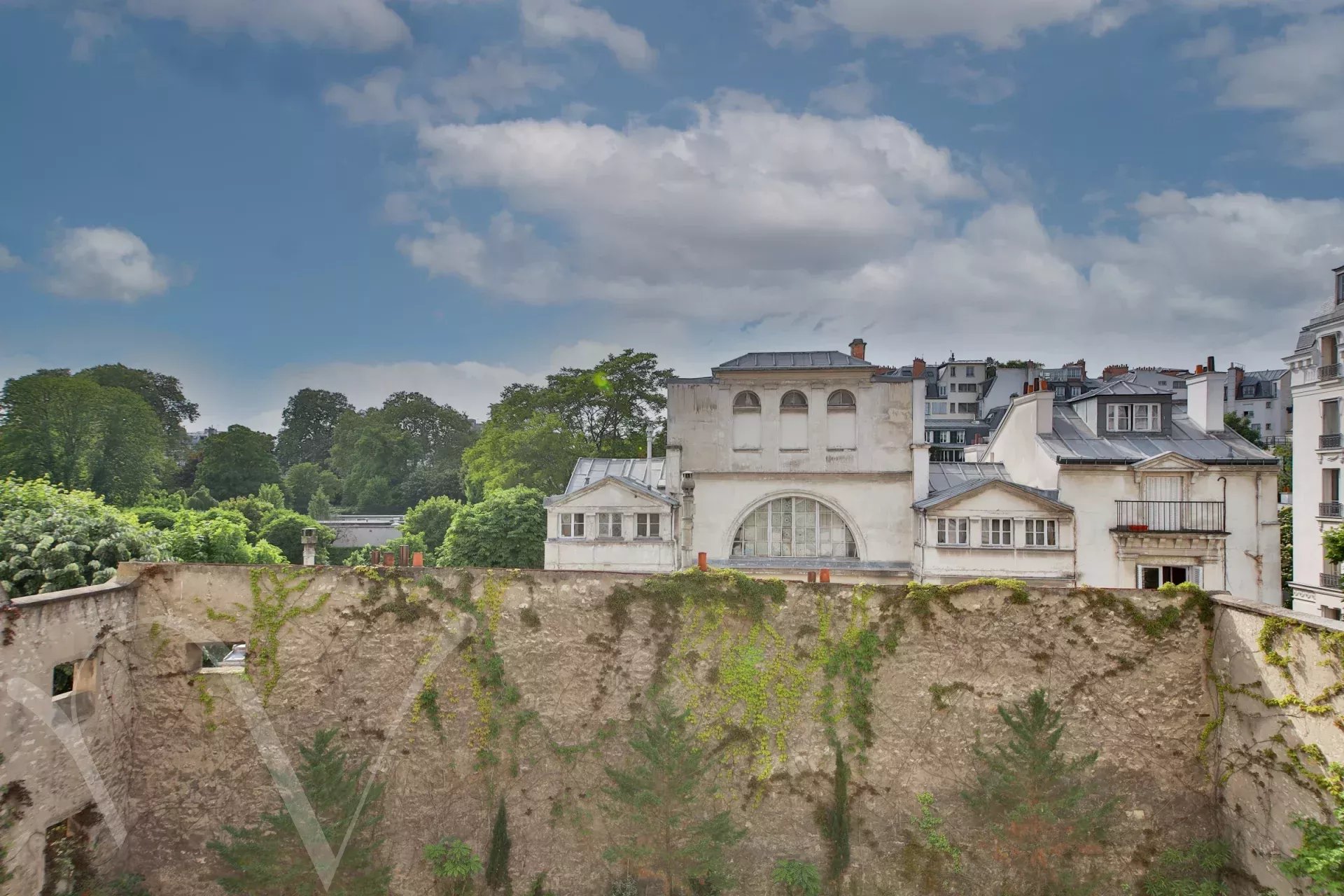 PARIS VII Rue du Bac