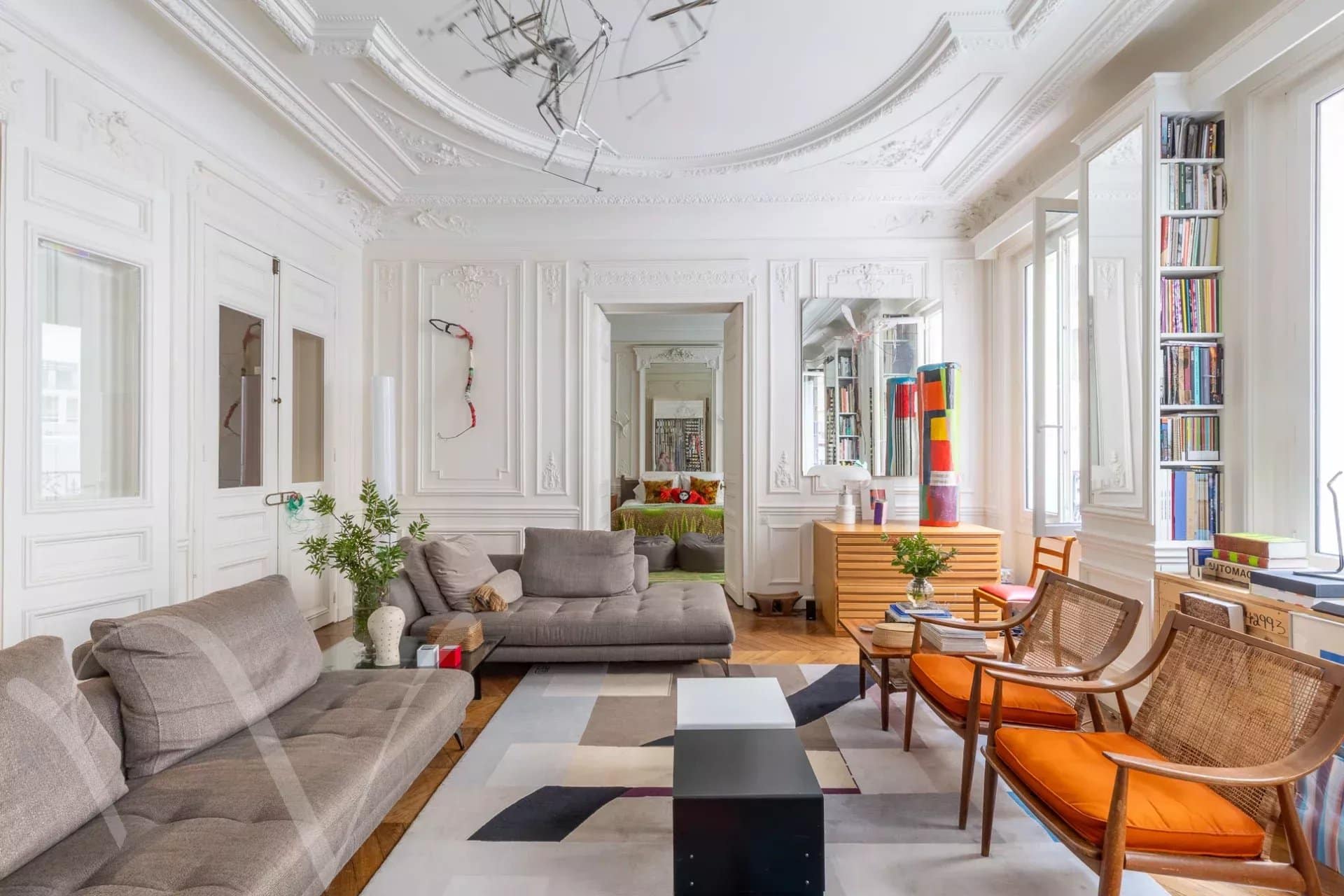 Bel Appartement à Vendre Rue de Solférino 3 chambres  – bel immeuble, Musée d&rsquo;Orsay 75007