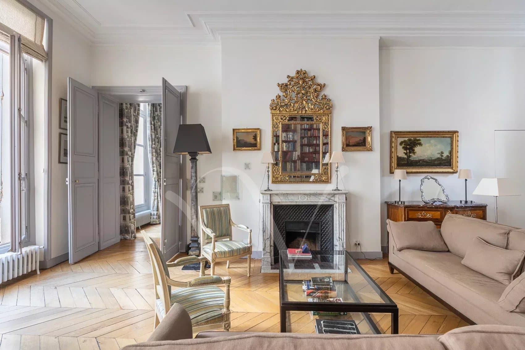 A vendre  appartement Rue de Savoie