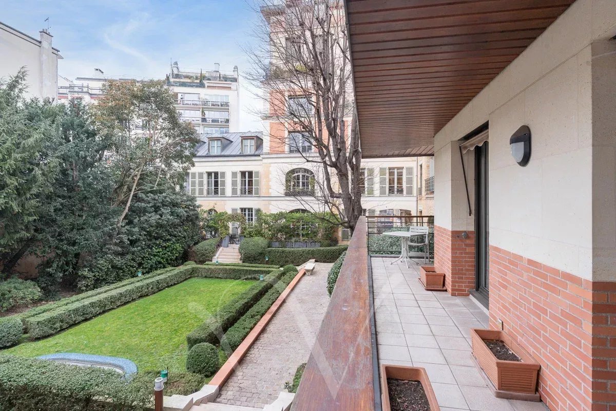 A VENDRE APPARTEMENT NOTRE DAME DES CHAMPS  PARIS 75006