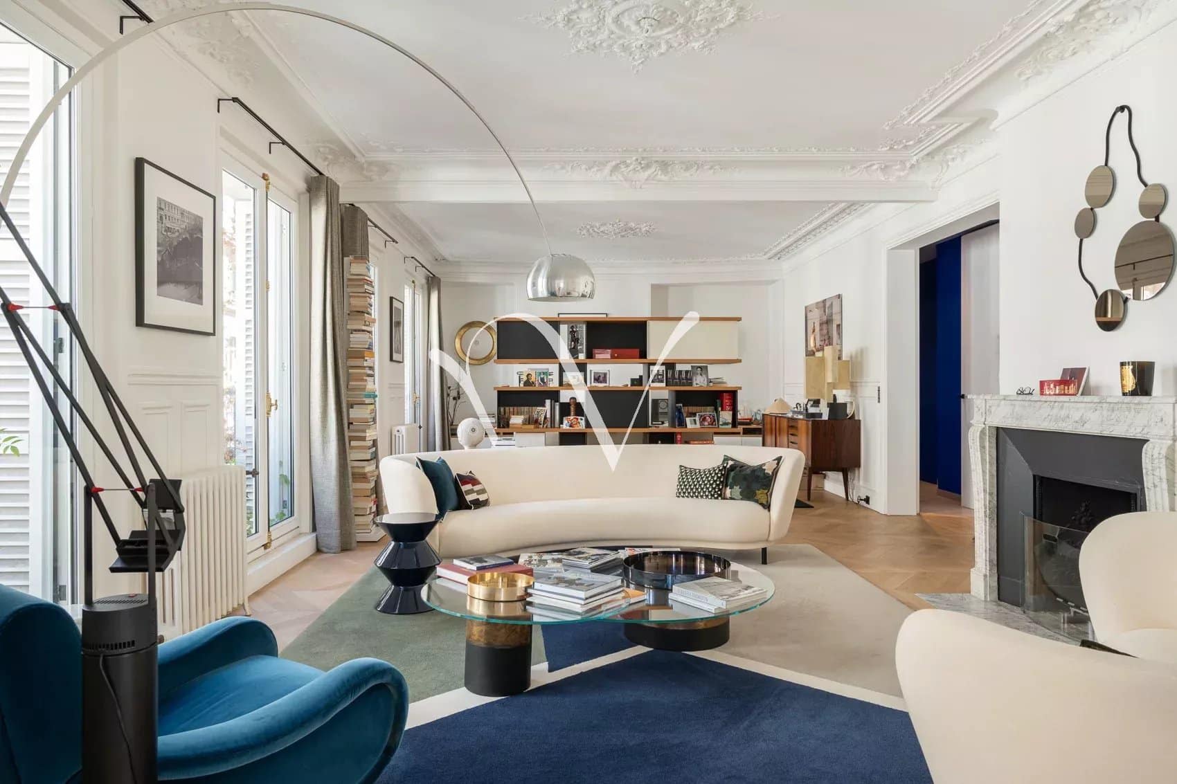 A vendre appartement rue des Saints-Pères / Bon Marché