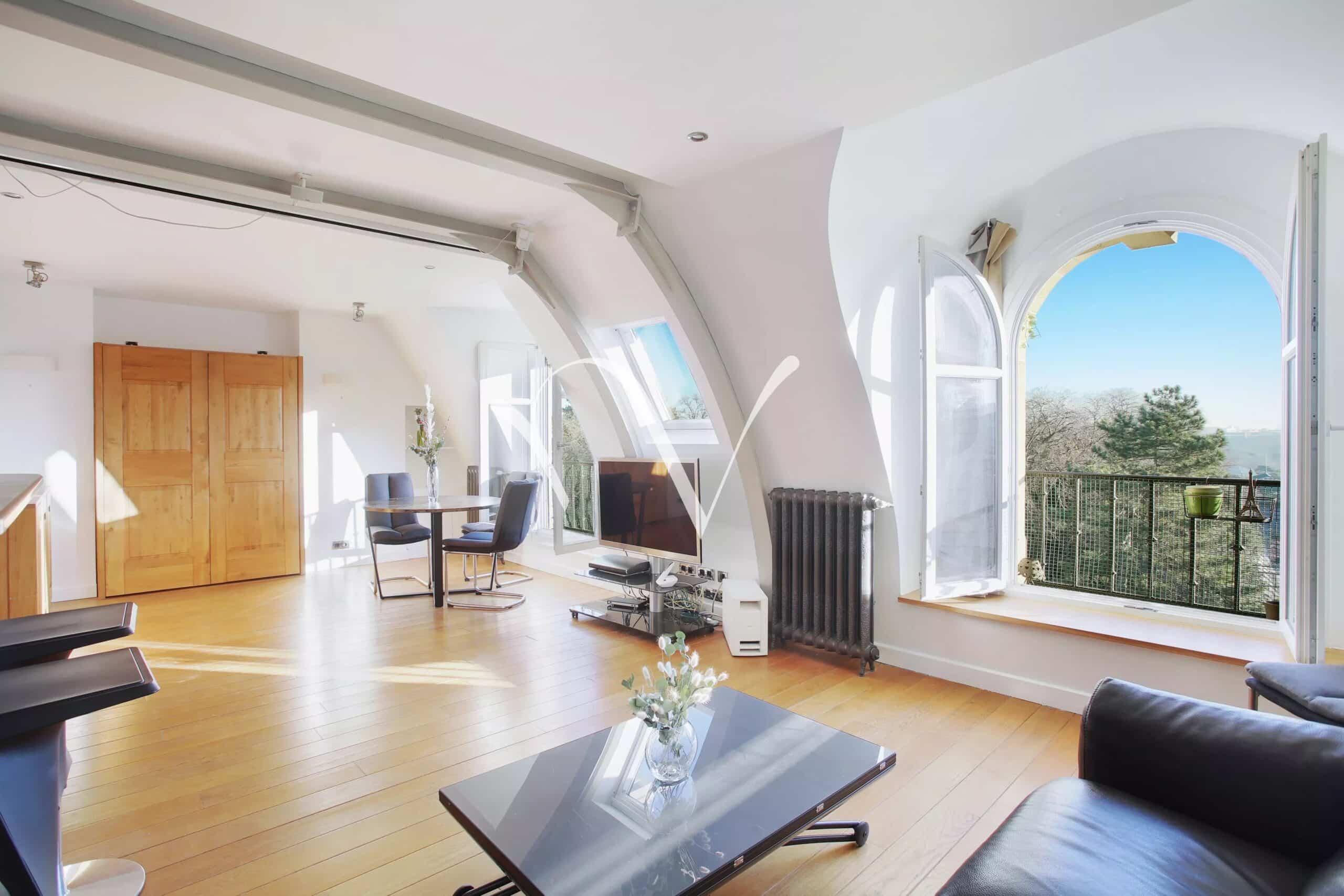 A louer bel appartement rénové avec vue