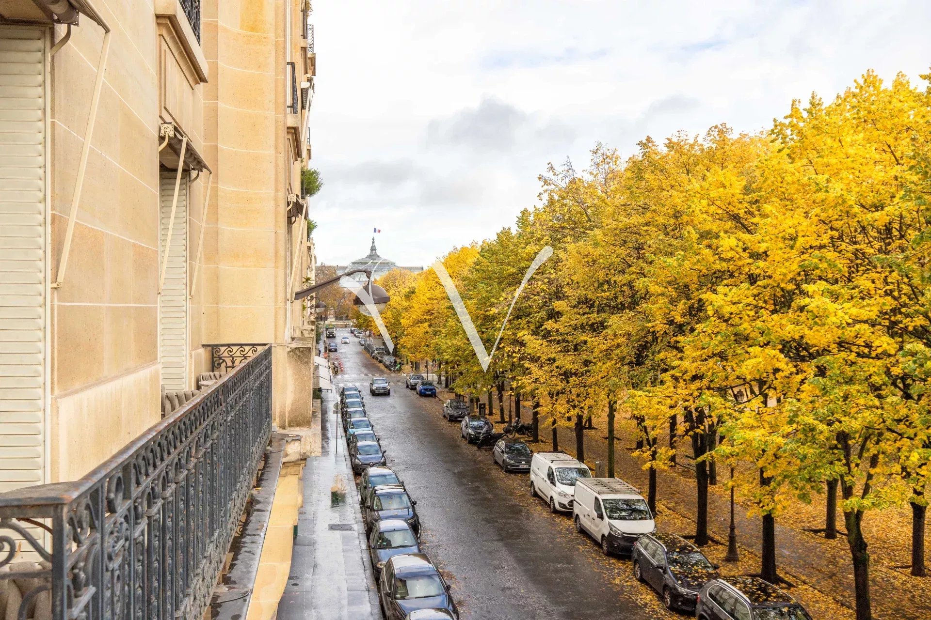 A vendre Paris 75007, appartement  Esplanade des Invalides – 3 chambres